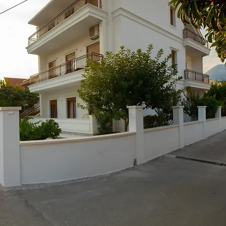 Apartment As